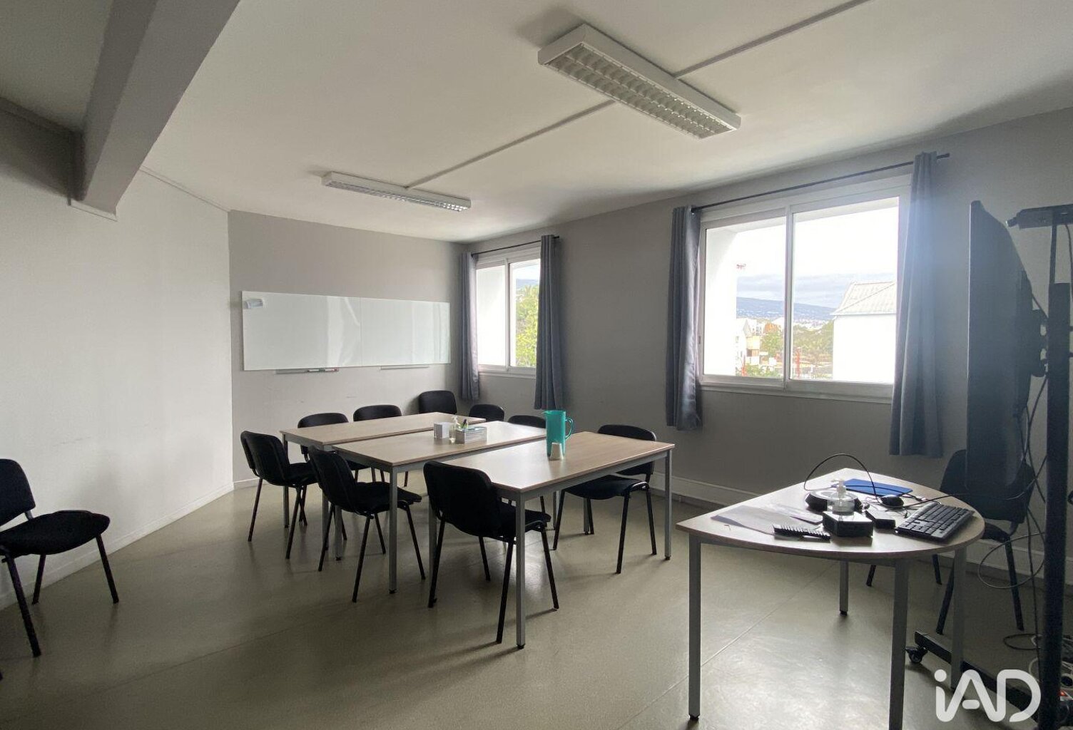 Vente Murs commerciaux 84 m&sup2; — photo 1