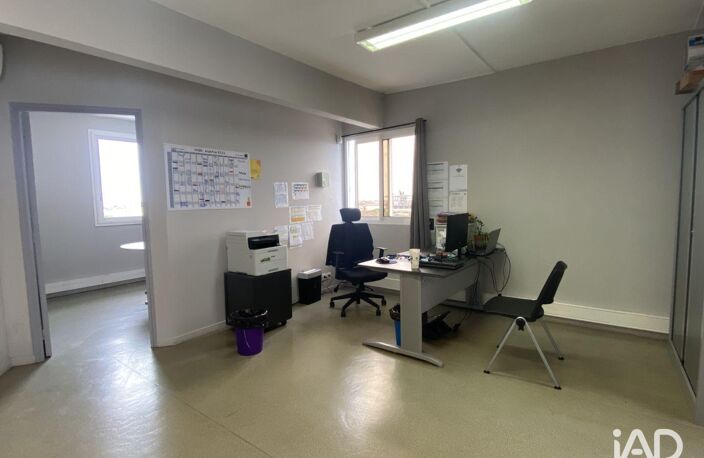 Vente Murs commerciaux 84 m&sup2; — photo 3