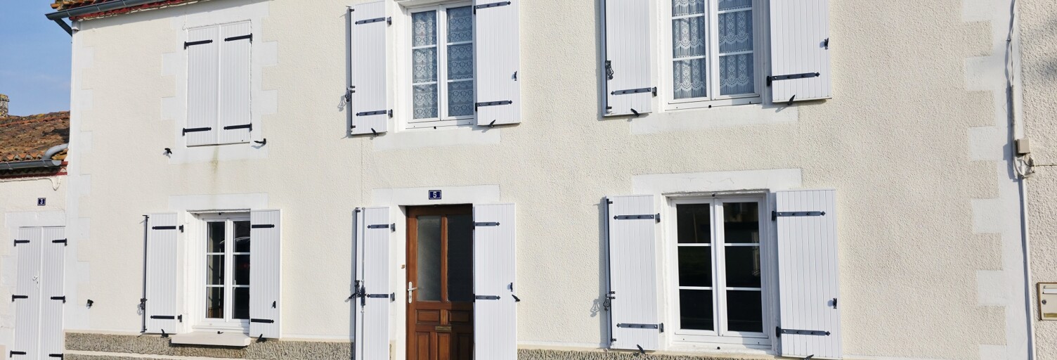 Maison 4 Pièces 116 m² à vendre à Saint-Germain-de-Longue-Chaume (79200)