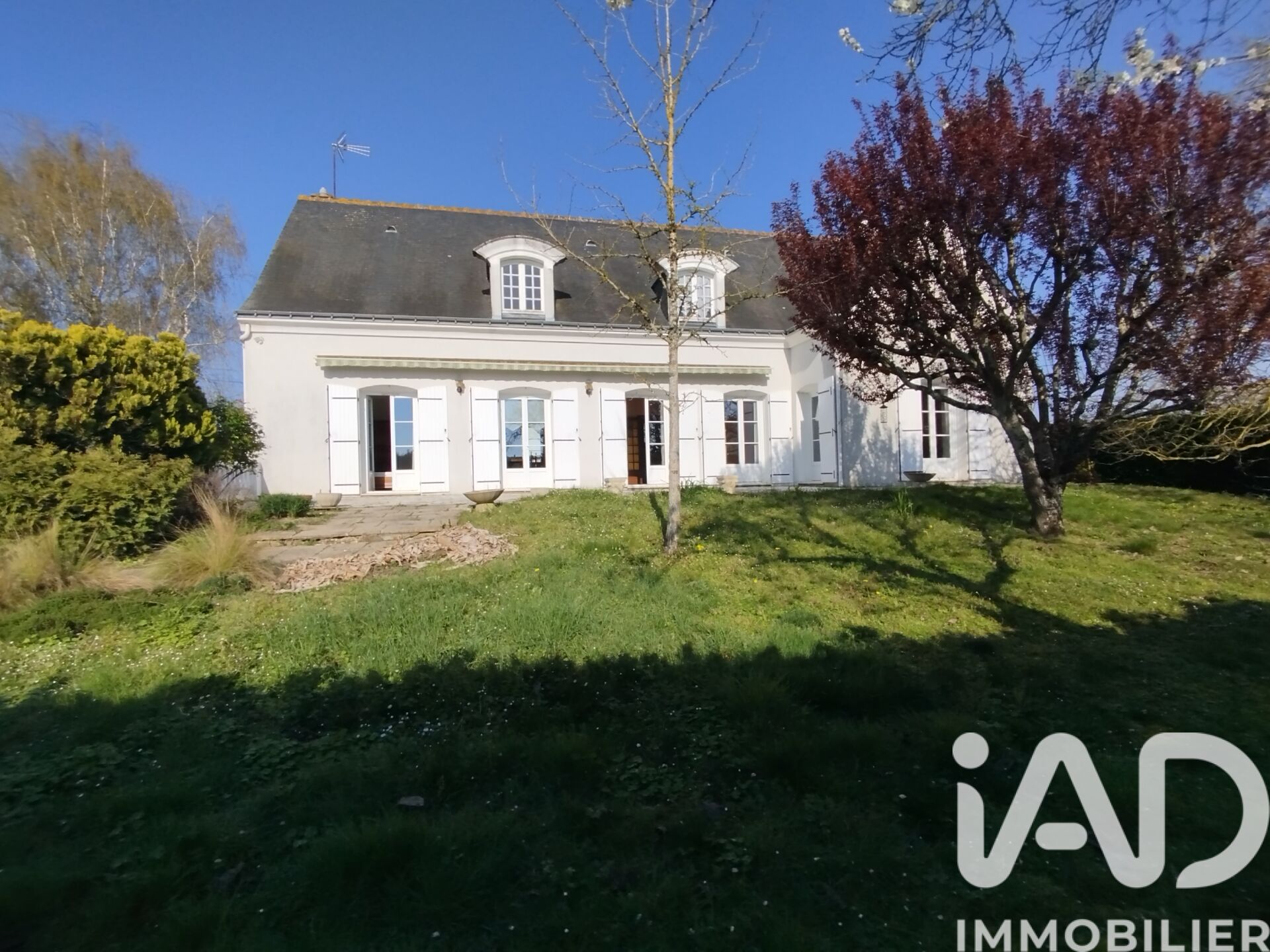 Chinon - 177m² - 7p. - 4ch.