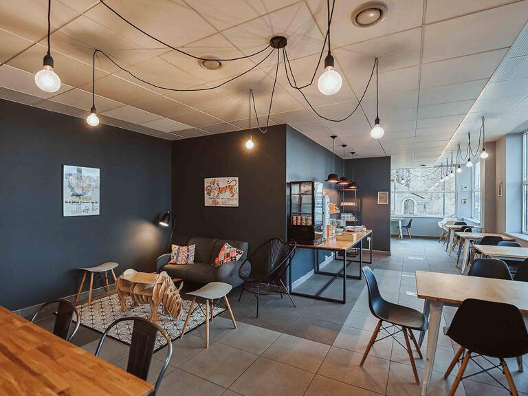 STUDIO 21M2 INVESTISSEMENT LMNP NEVERS ( 58 ) 28 000 € — photo 1
