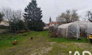 Terrain  555 m² à vendre à Montréverd (85260)