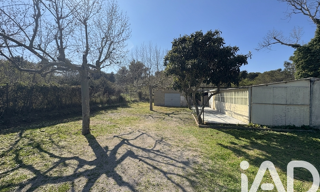 Terrain  631 m² à vendre à Saint-Mitre-les-Remparts (13920)