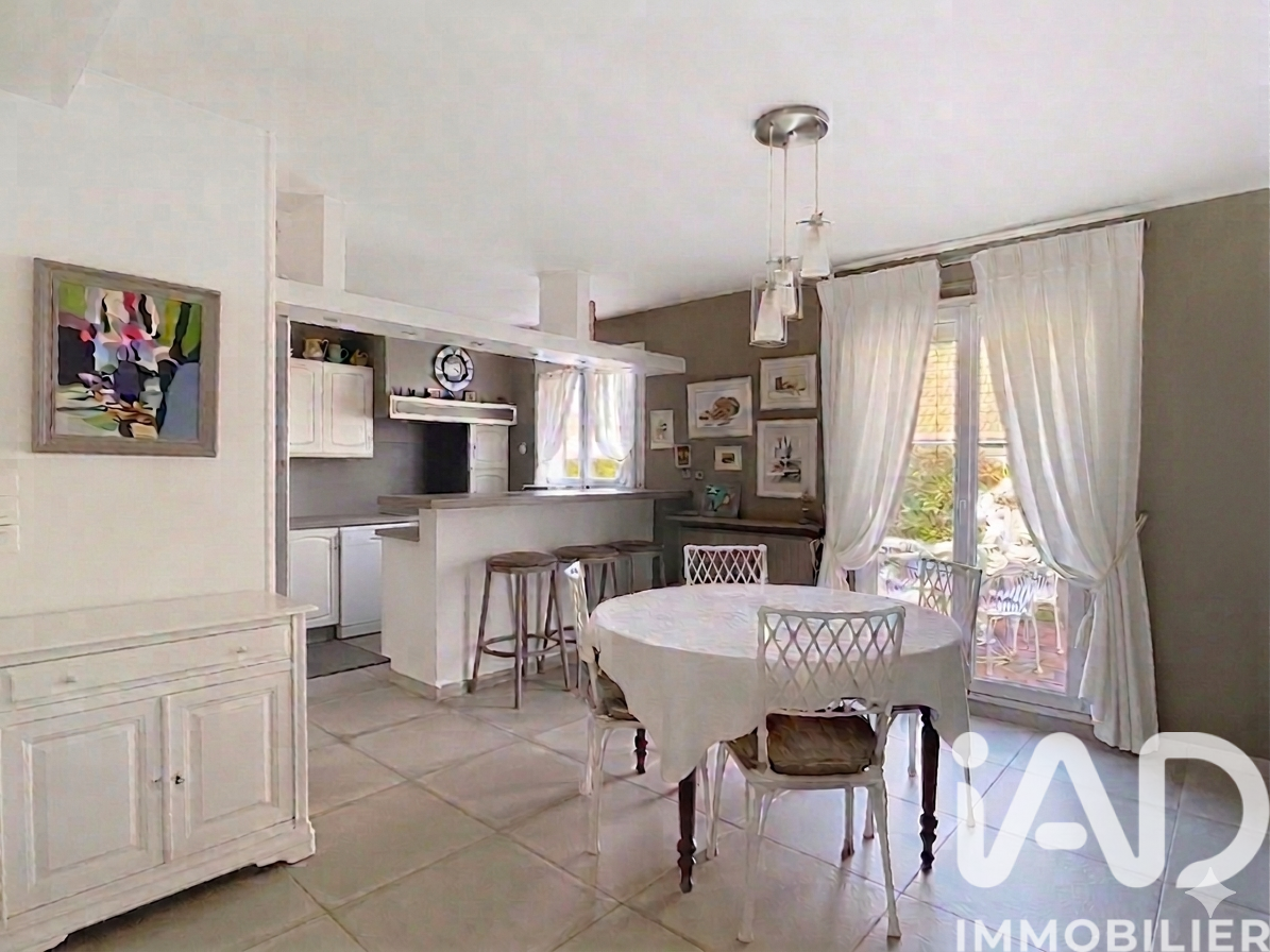 Vente Maison/villa 5 pièces - Photo 3