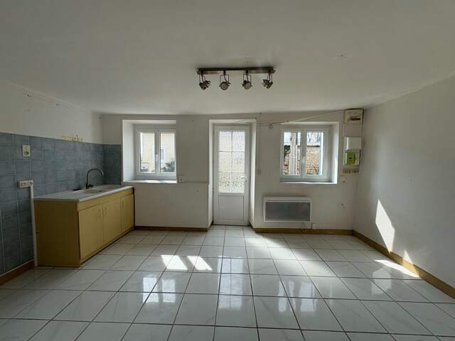 Maison 3 pièces 49 m² à Tendu — photo du bien