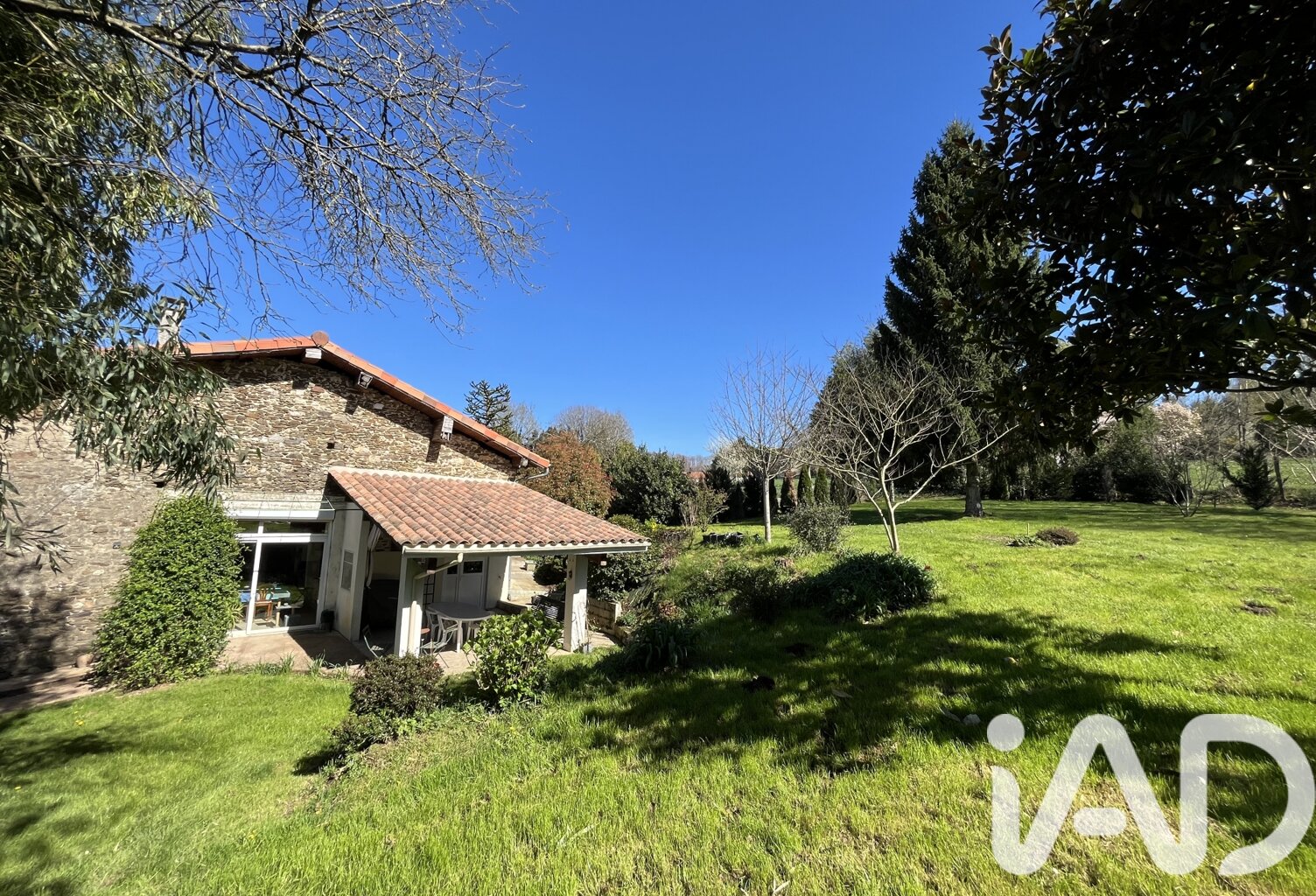 Vente Maison de campagne 6 pièces — photo 1