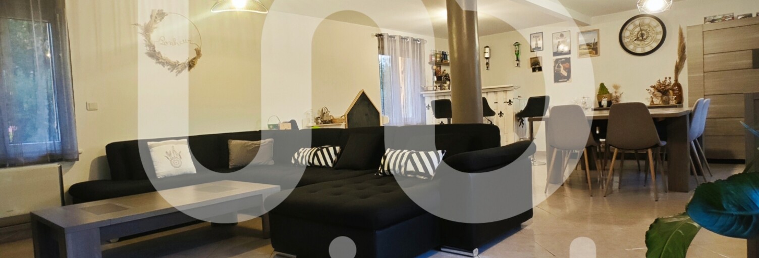 Maison 5 Pièces 113 m² à vendre à Volckerinckhove (59470)