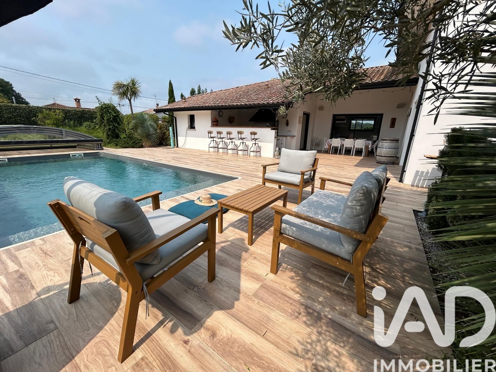 Vente Maison/villa 8 pièces - Photo 2