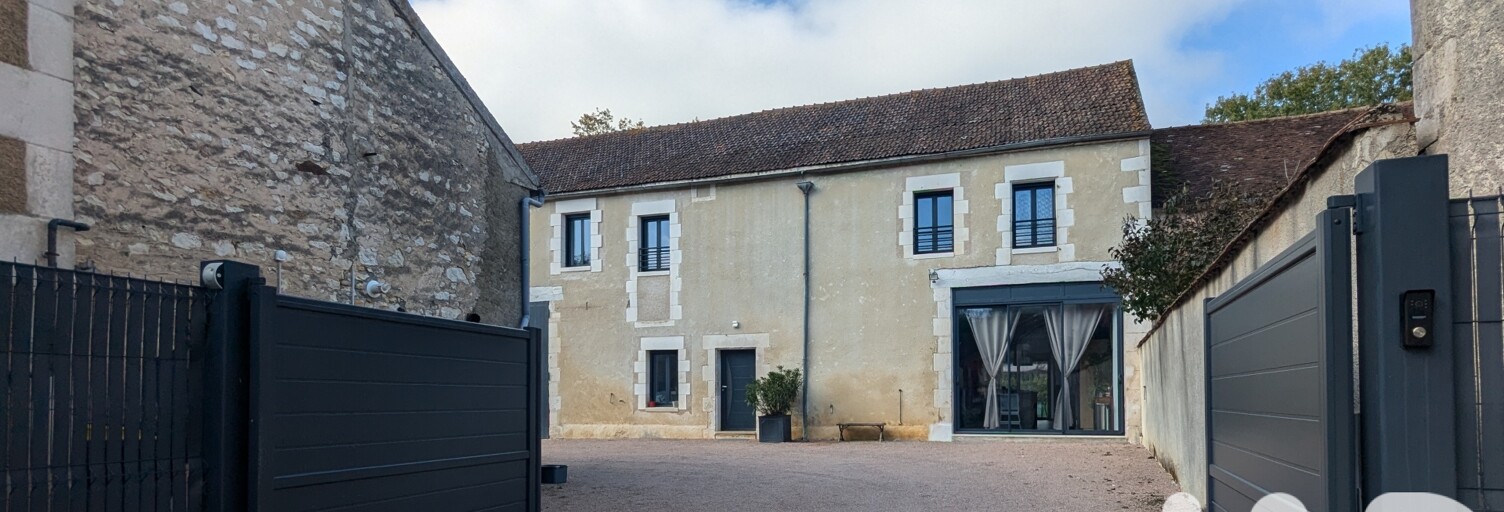 Maison 10 Pièces 341 m² à vendre à Vallan (89580)