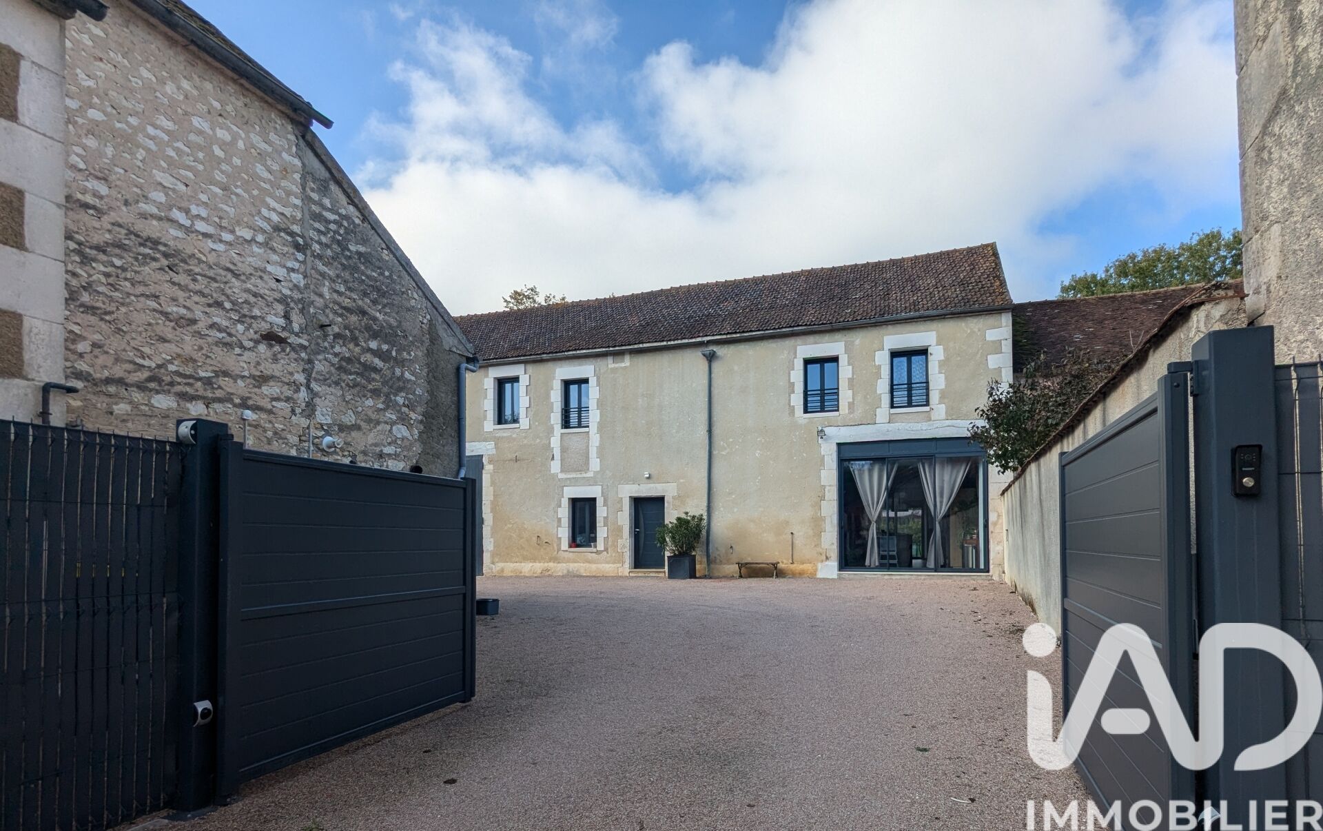 Maison à vendre, 10 pièces, 341 m², Chevannes