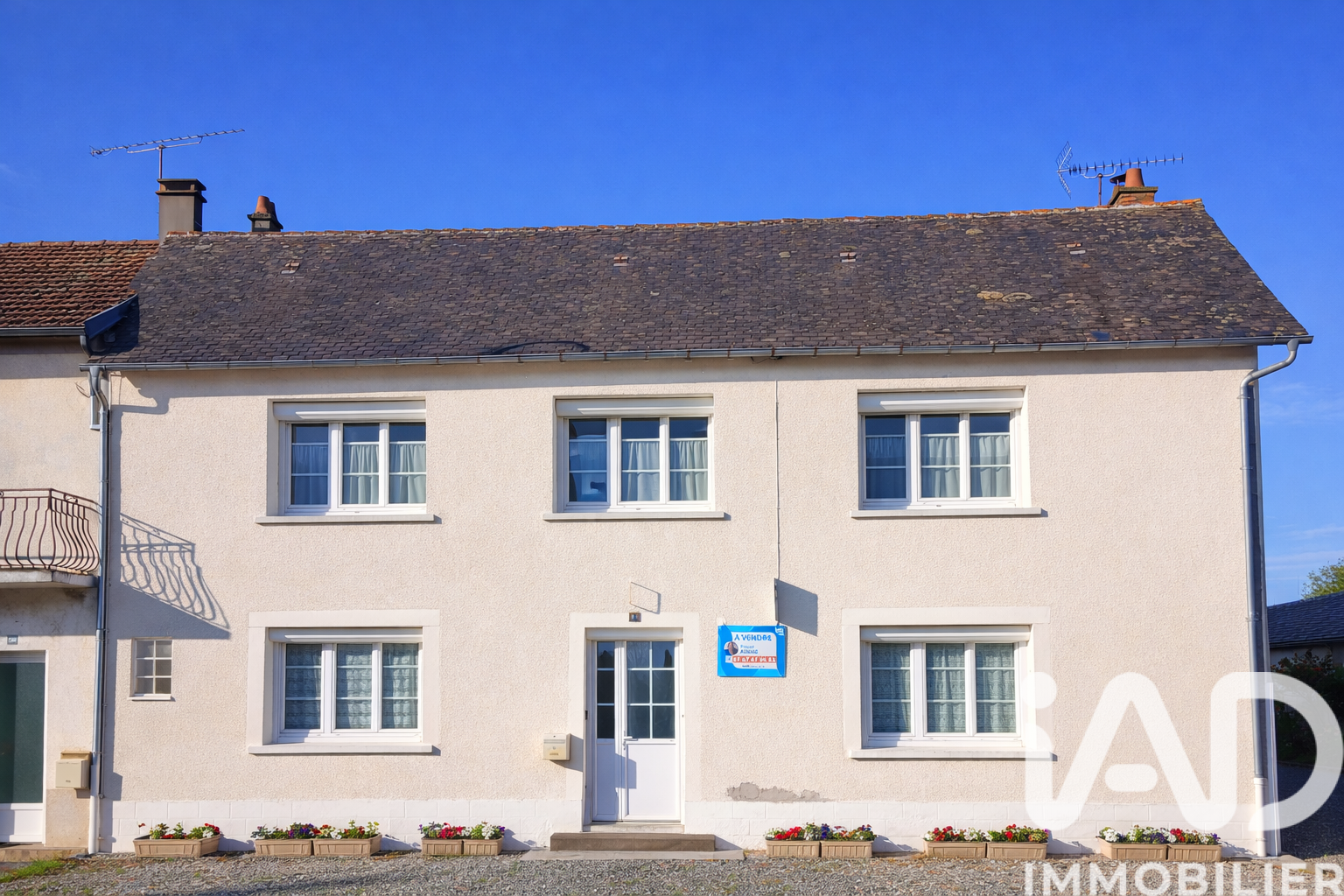 Vente Maison/villa 7 pièces - Photo 2
