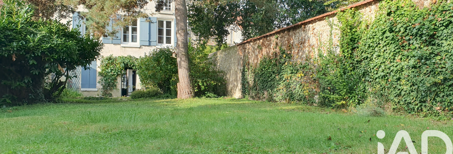 Immeuble  226 m² à vendre à Marines (95640)