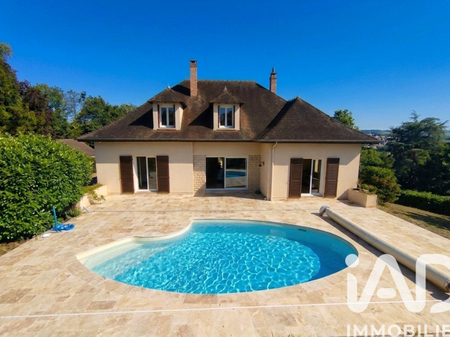 Vente Maison/villa 7 pièces — photo du bien