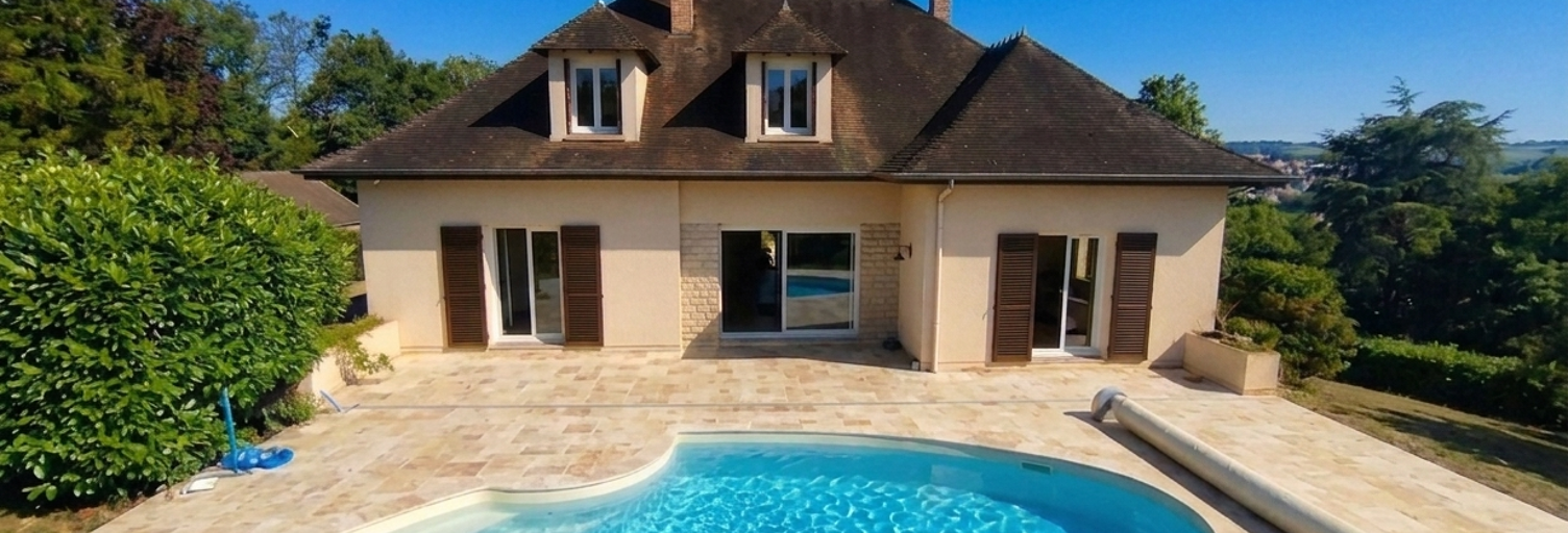 Maison 7 Pièces 250 m² à vendre à Montluçon (03100)