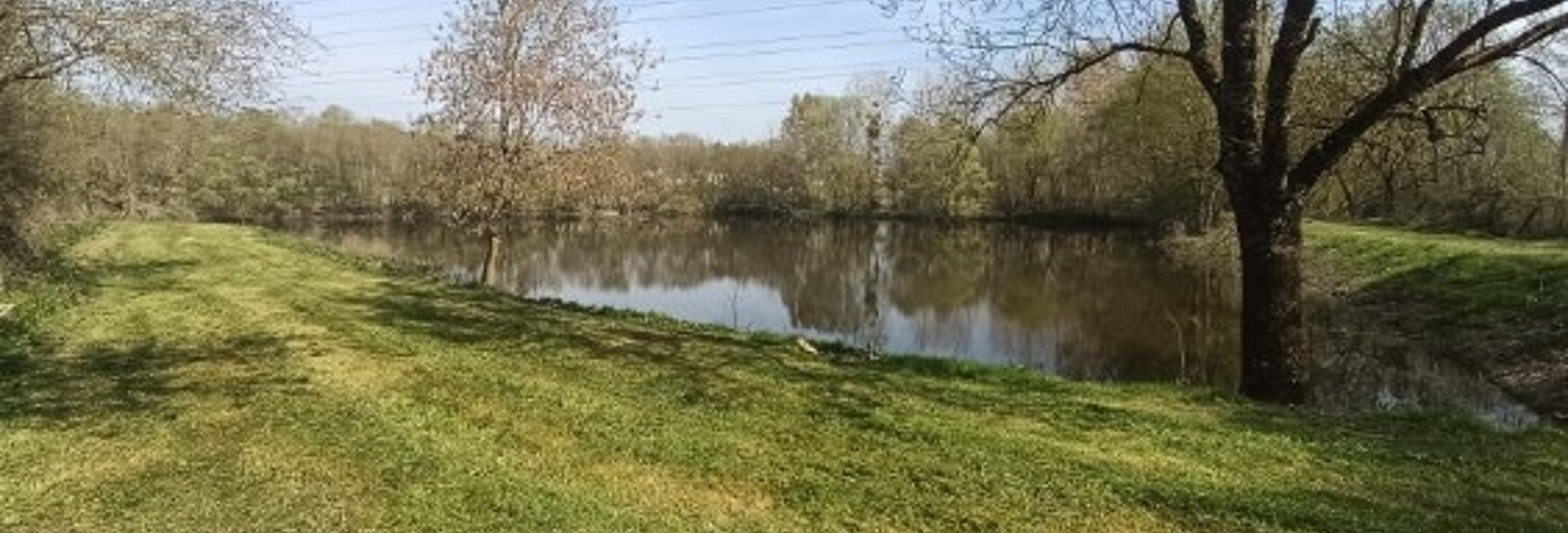 Terrain  15759 m² à vendre à Chinon (37500)