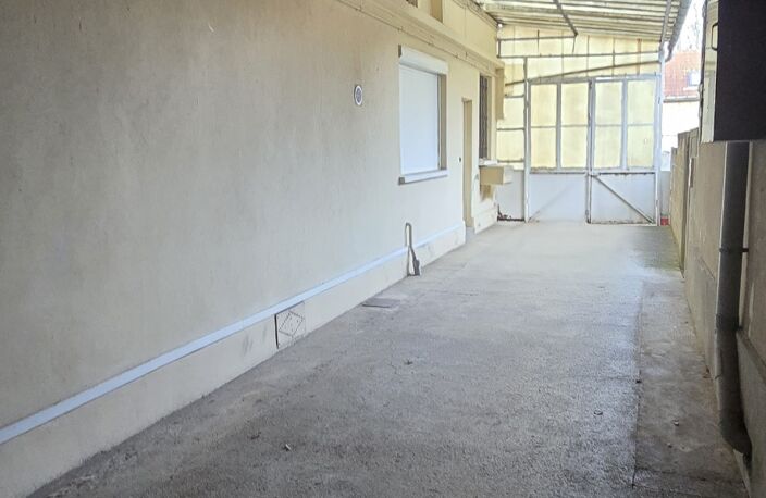Vente Immeuble 208 m&sup2; — photo 3