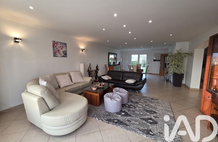 Vente Maison/villa 7 pièces — photo 3
