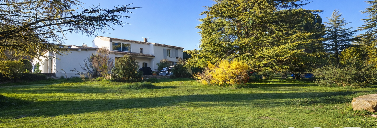 Maison 9 Pièces 234 m² à vendre à Malaucène (84340)