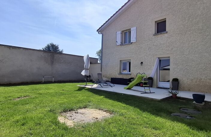 Vente Maison/villa 5 pièces — photo 2