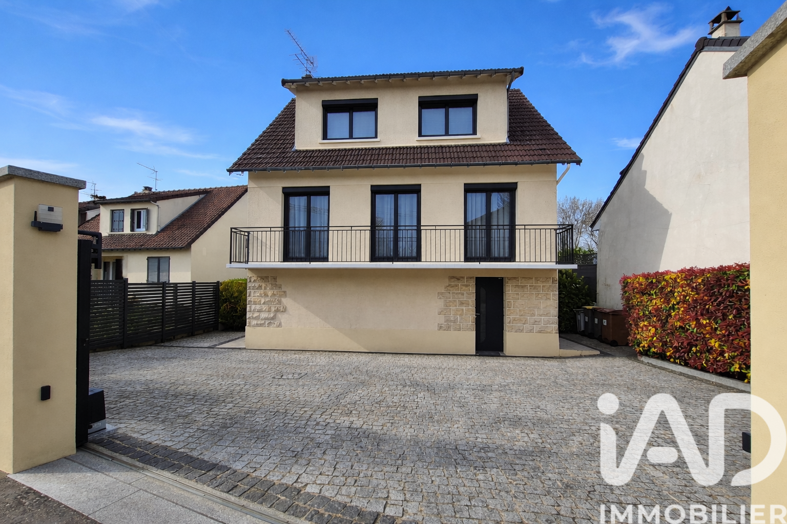 Mery-sur-Oise - 172m² - 7p. - 3ch.