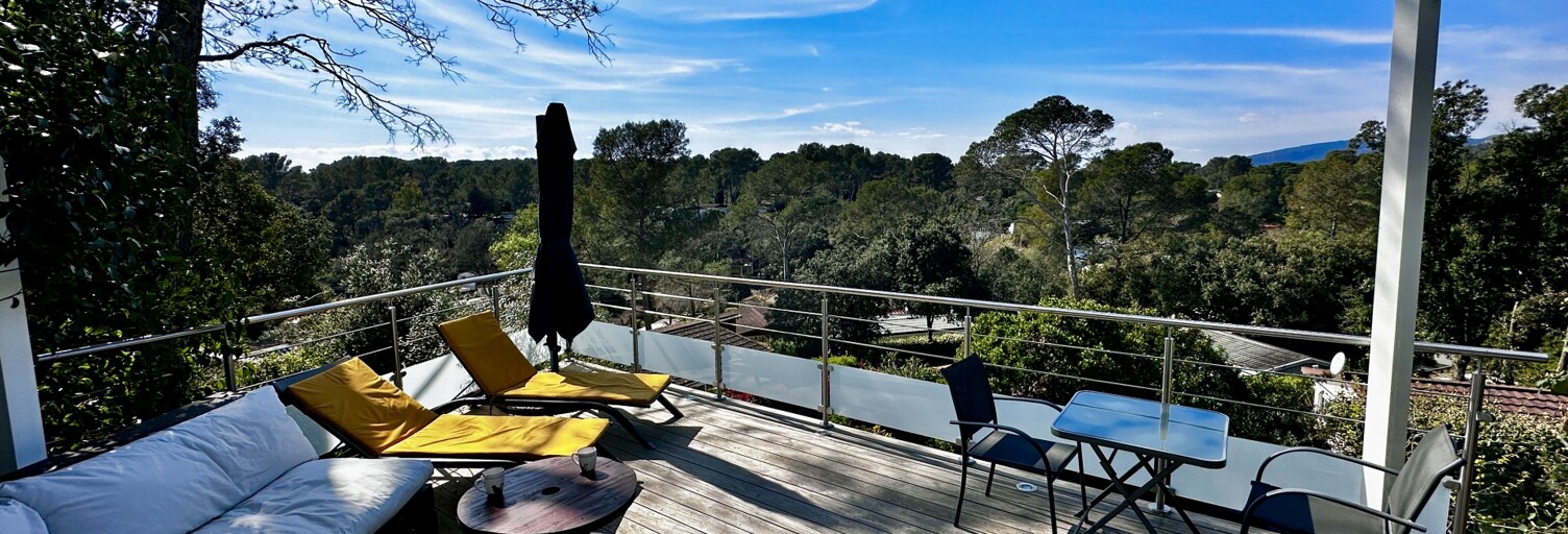 Terrain  200 m² à vendre à Fréjus (83600)