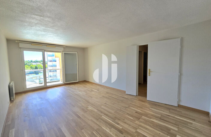Appartement MERIGNAC ARLAC 2 pièces 49 m2 avec balcon, parki — photo 2