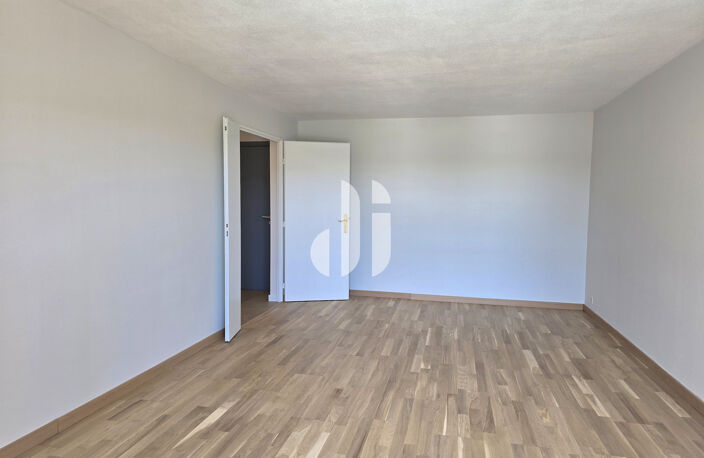 Appartement MERIGNAC ARLAC 2 pièces 49 m2 avec balcon, parki — photo 3