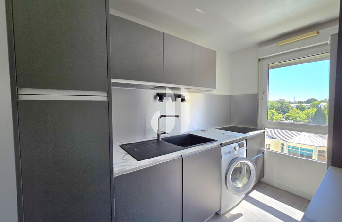 Appartement MERIGNAC ARLAC 2 pièces 49 m2 avec balcon, parki — photo 4