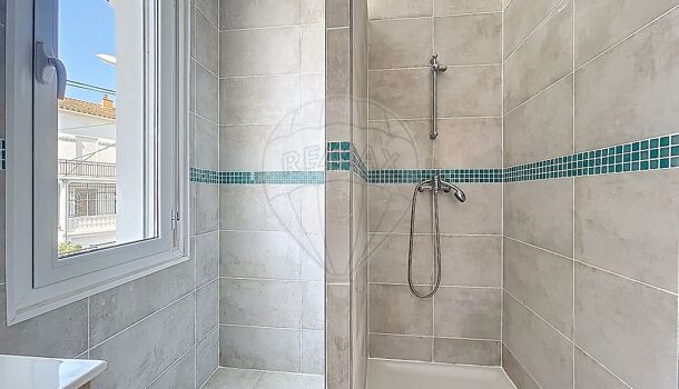 Villa / Maison 6 pièces  à vendre Perpignan 66000