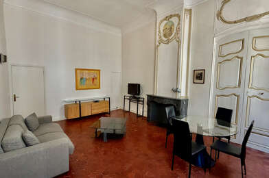 Appartement 2 pièces 1060 €