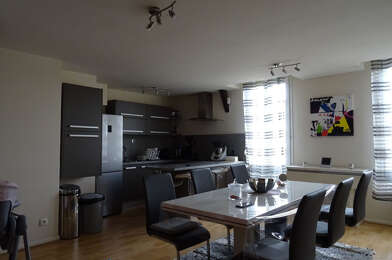 Appartement 5 pièces 805 €