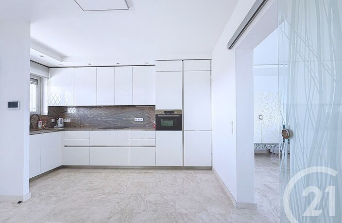 Vente appartement 3 pièces 106 m² Villeneuve-Loubet (06270) — photo 3