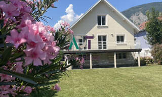 Maison 6 Pièces 179 m² à vendre à Corenc (38700)