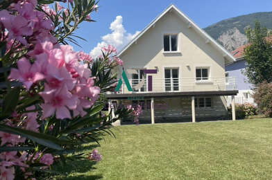 Maison 6 pièces 675000 €