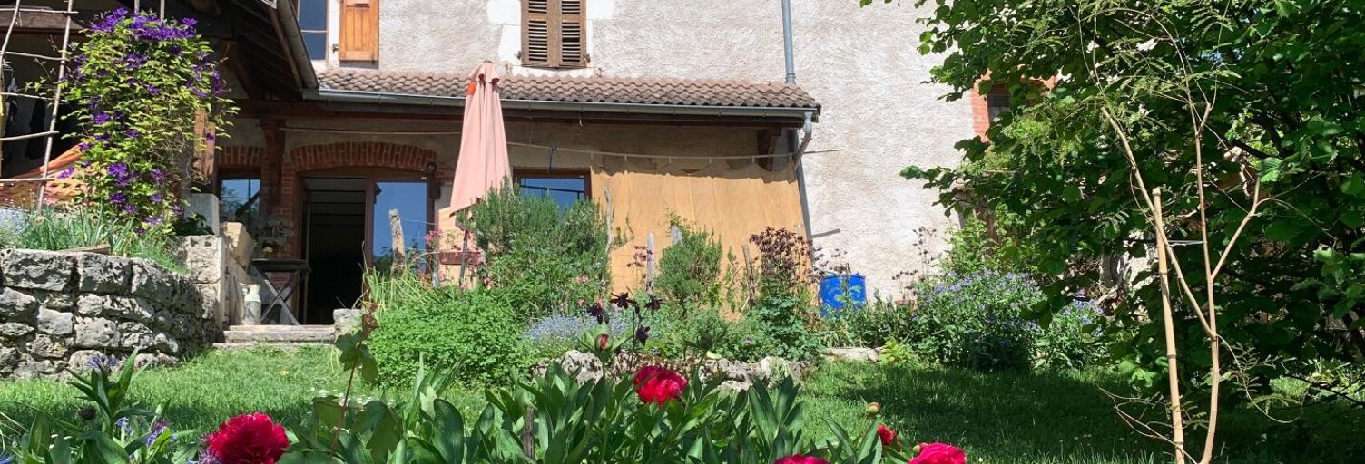 Maison 8 Pièces 220 m² à vendre à Valserhône (01200)