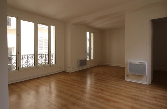 Bel appartement lumineux de 2/3 pièces au 2eme étage à 200 m du métro Louise Michel — photo 4