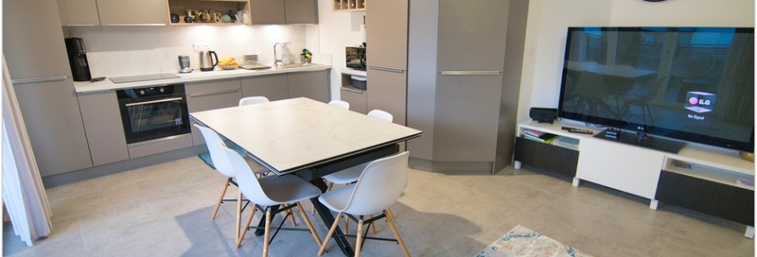 Appartement 3 Pièces 71 m² à vendre à Cessy (01170)