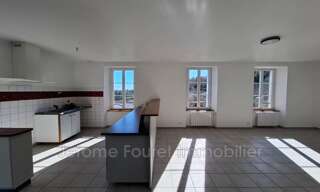 Maison 4 Pièces 86 m² à louer à Rosiers-d'Égletons (19300)