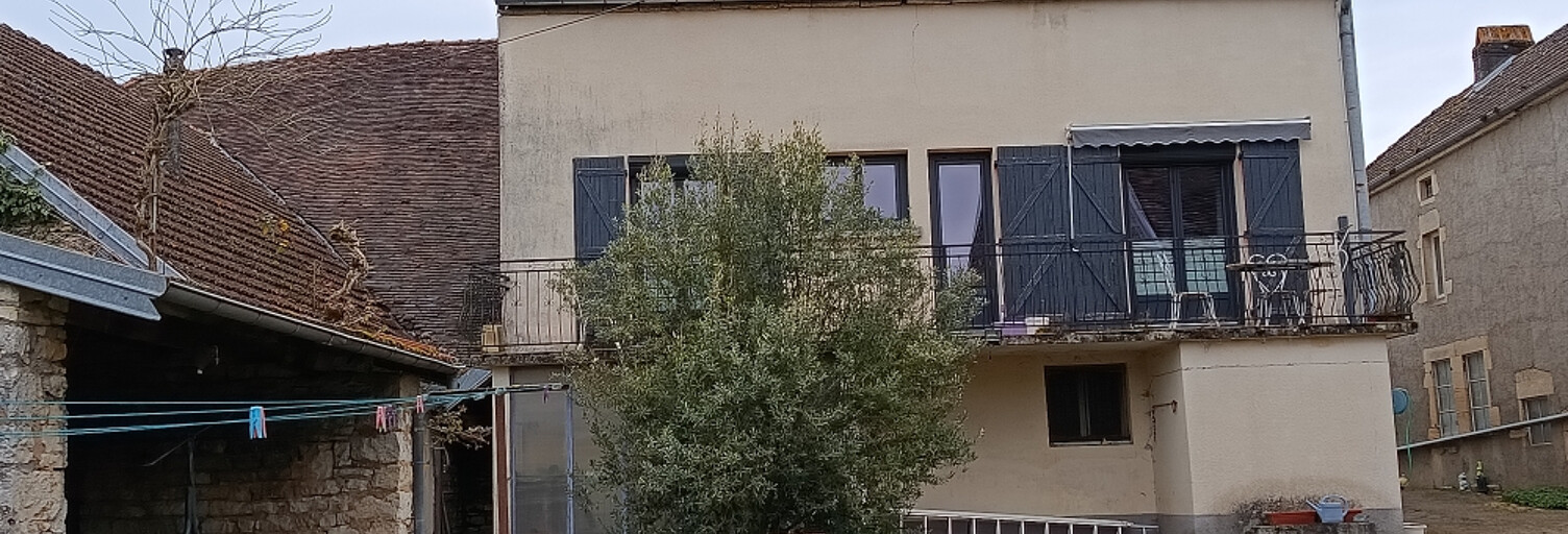 Maison 7 Pièces 145 m² à vendre à Soing-Cubry-Charentenay (70130)