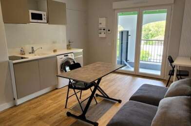 Appartement 2 pièces 940 €