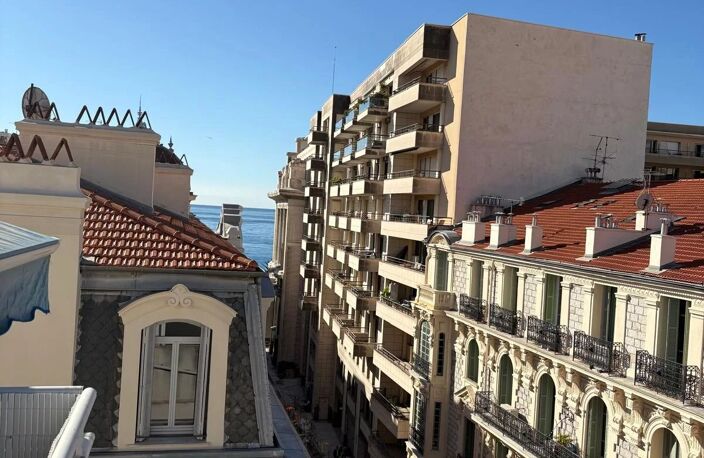 CARRE D OR / ZONE PIETONNE — photo 4