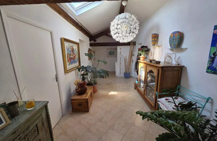 APPARTEMENT TROIS PIECES MENTON MAIRIE DERNIER ETAGE — photo 4