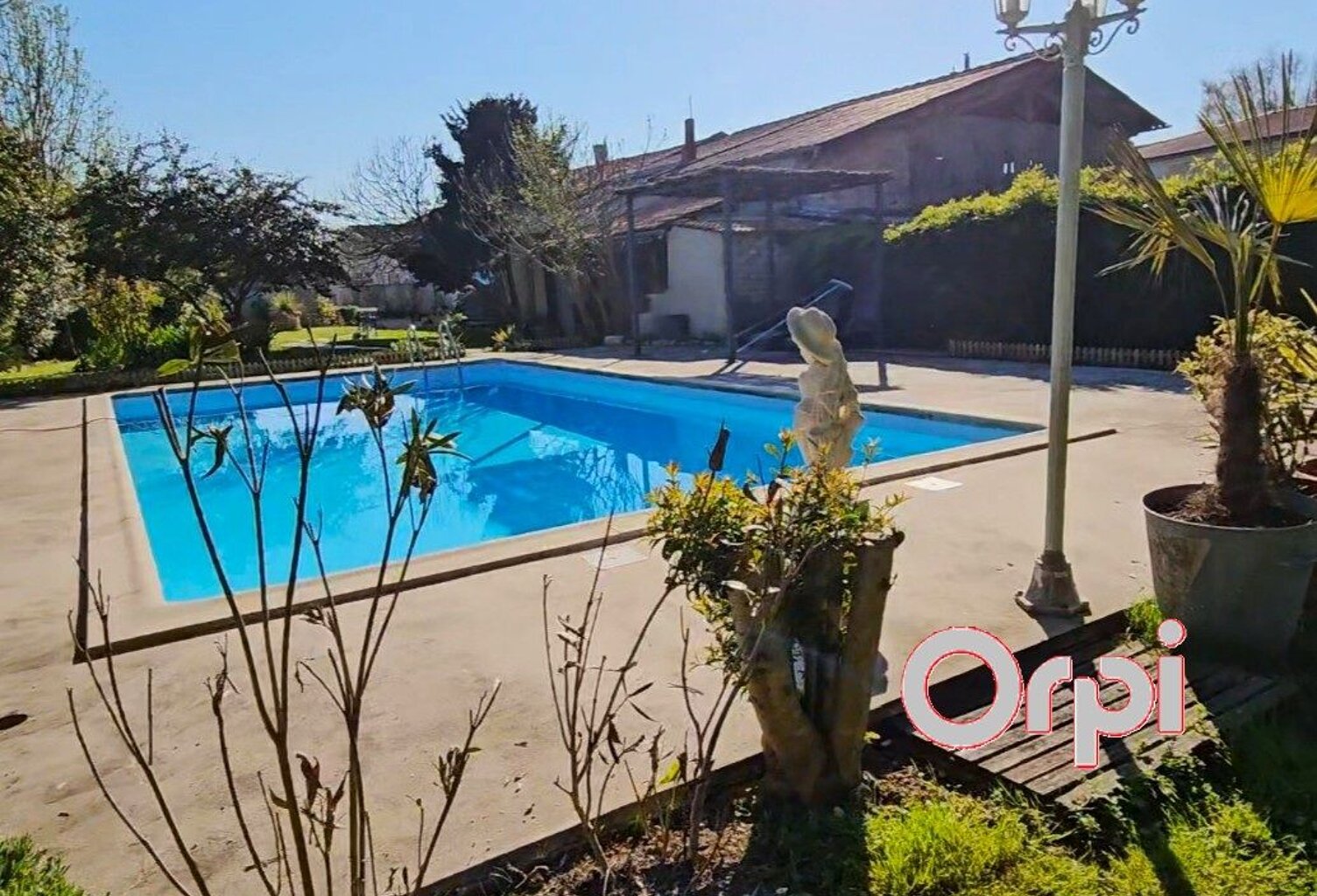 ✨ Maison familiale avec piscine et dépendances ✨ — photo 1
