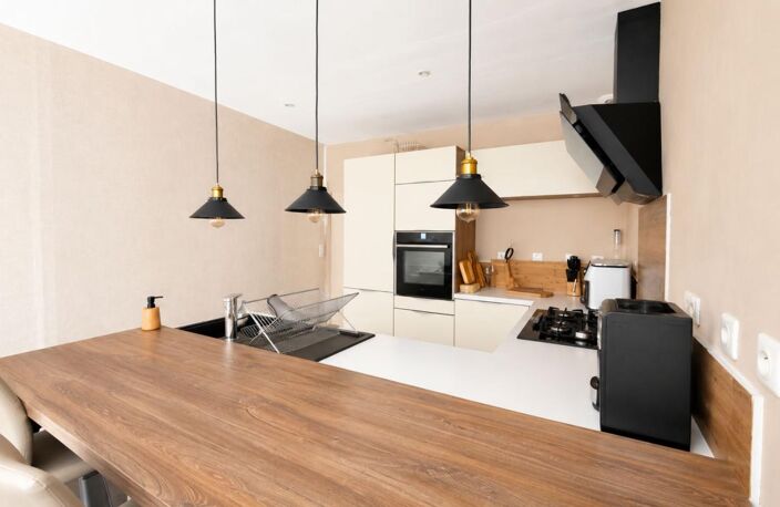Le Monastère : maison de village rénovée avec 3 chambres — photo 4