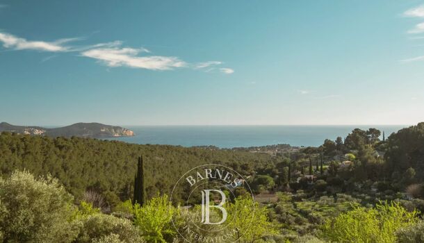 Villa / Maison 7 pièces  à vendre Ceyreste 13600