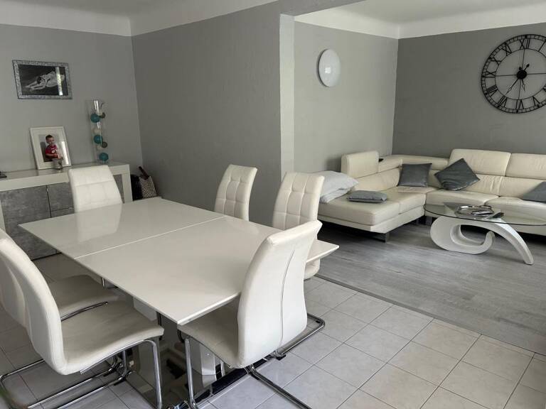 Appartement À Vendre — photo 1