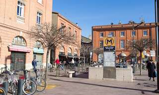 Bureau   m² à louer à Toulouse (31300)