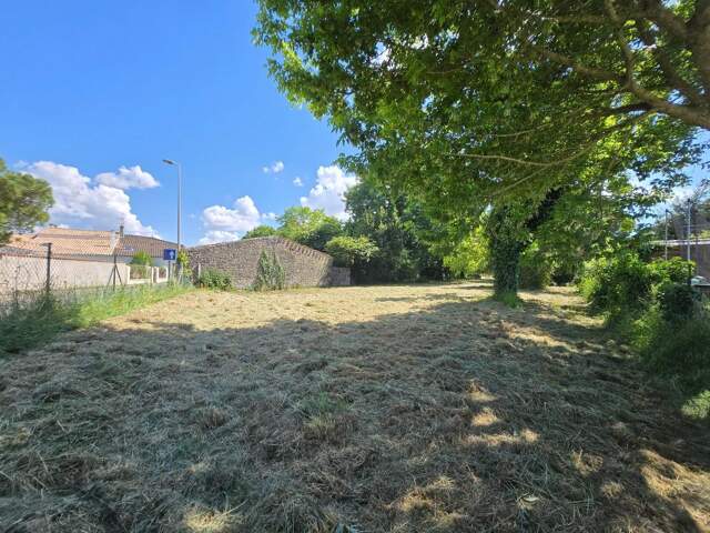 Terrain À Vendre Hors Lotissement — photo du bien