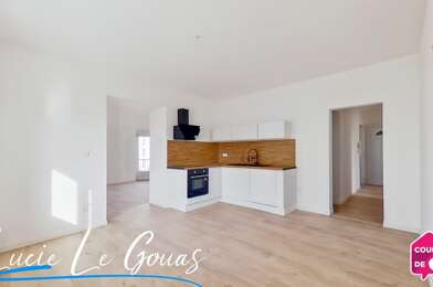 Appartement 4 pièces 285000 €