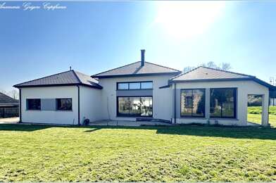 Maison 10 pièces 422000 €